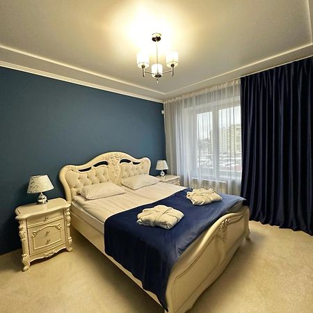 Garden Hall Ternopil Ngoại thất bức ảnh