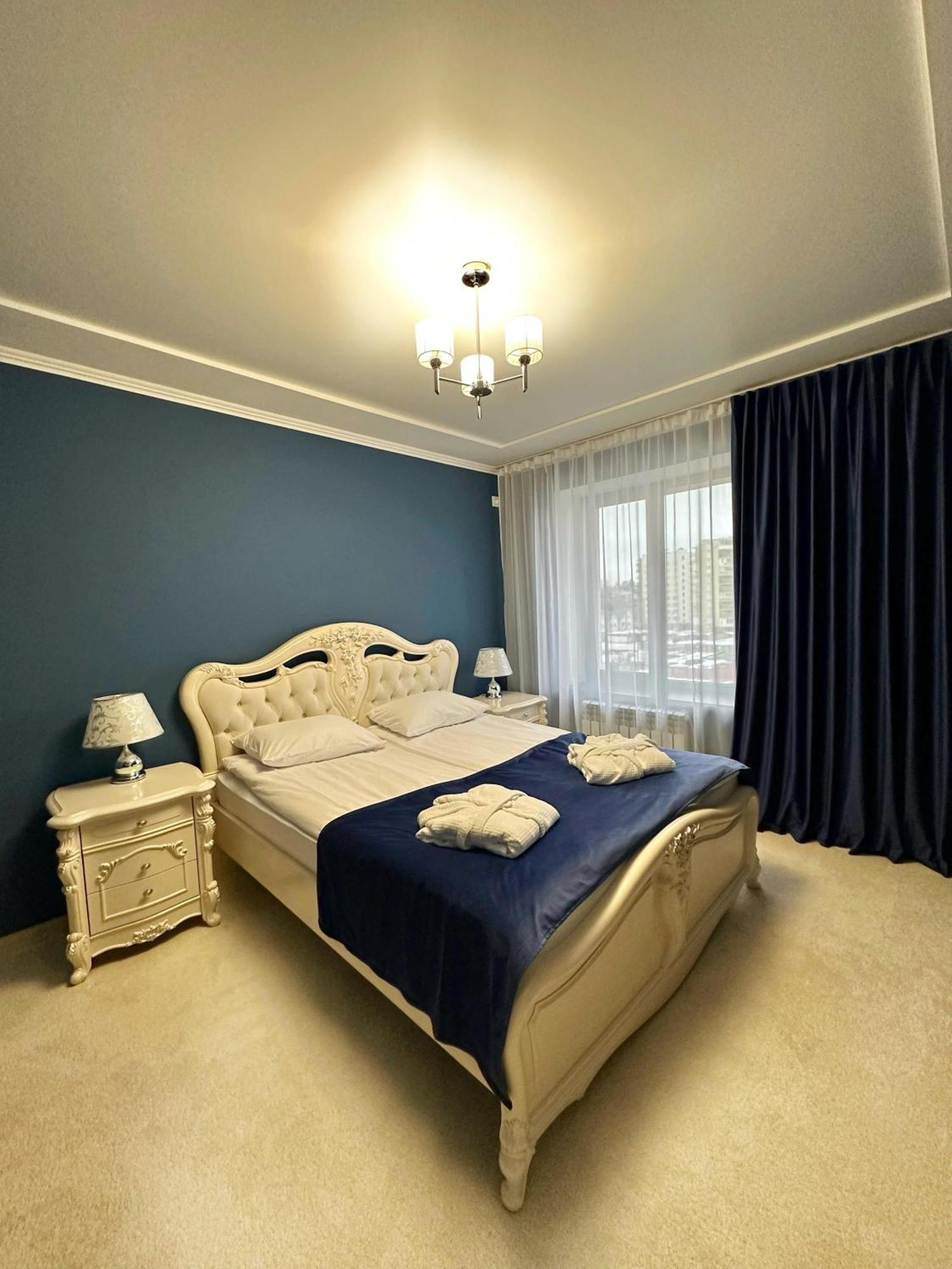 Garden Hall Ternopil Ngoại thất bức ảnh
