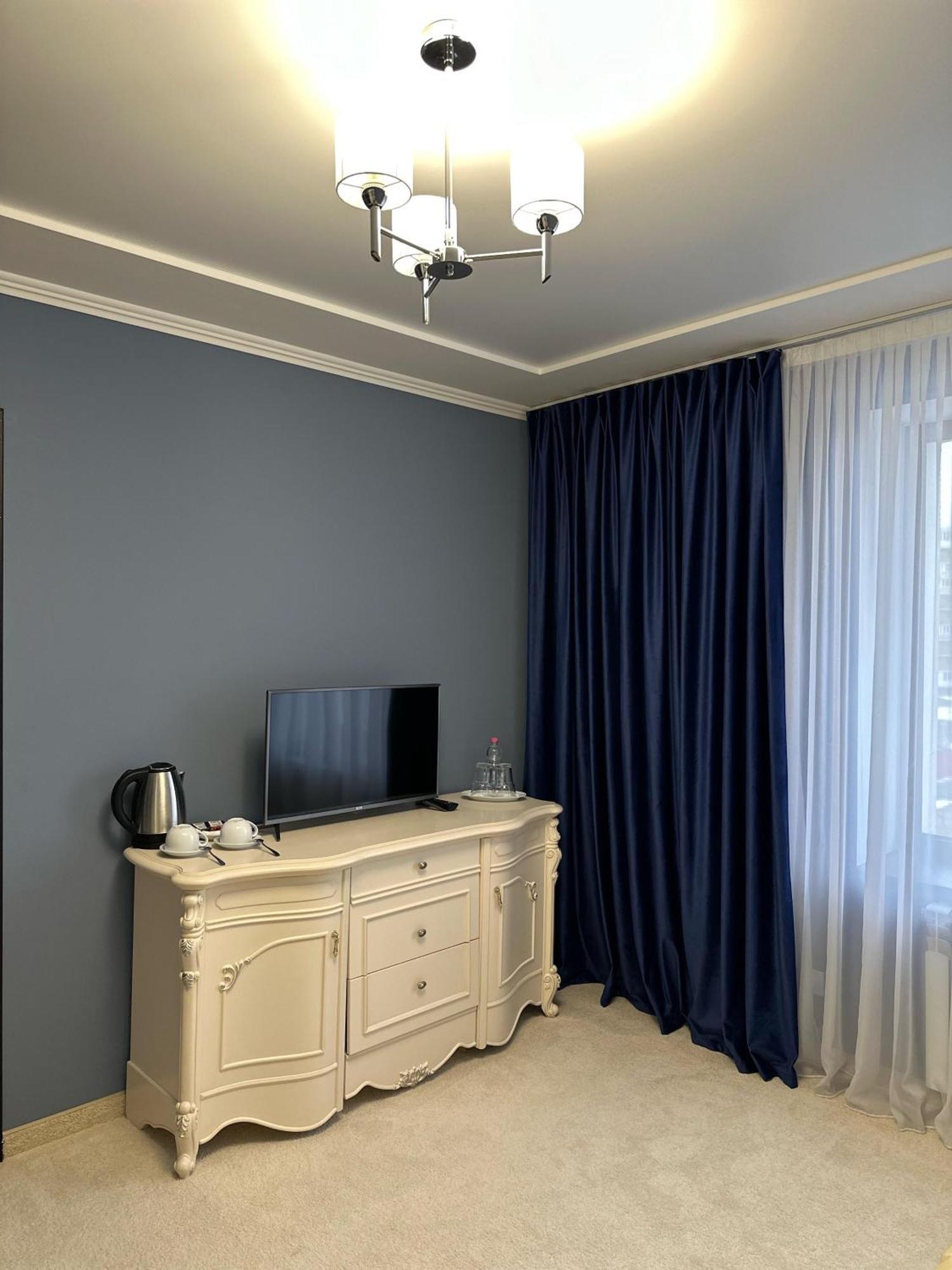 Garden Hall Ternopil Ngoại thất bức ảnh