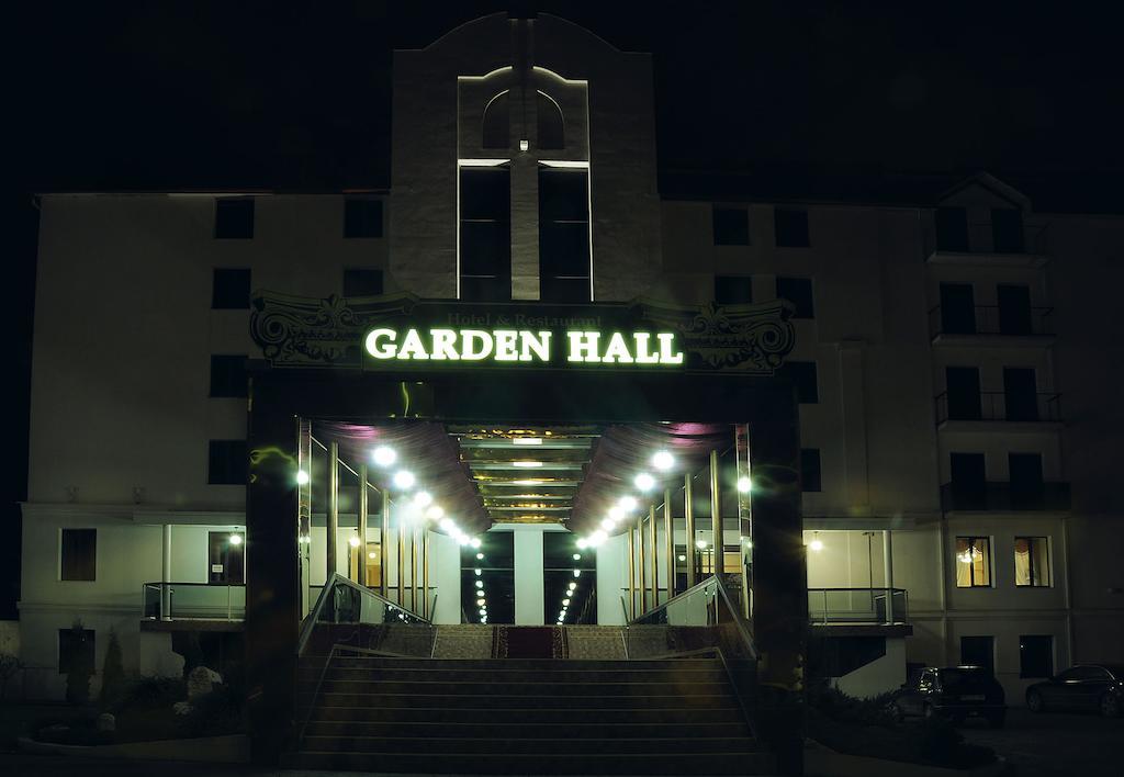 Garden Hall Ternopil Ngoại thất bức ảnh