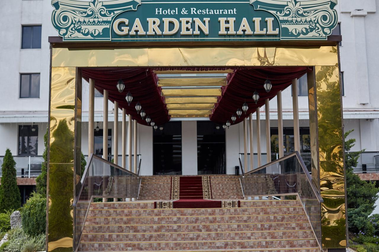 Garden Hall Ternopil Ngoại thất bức ảnh