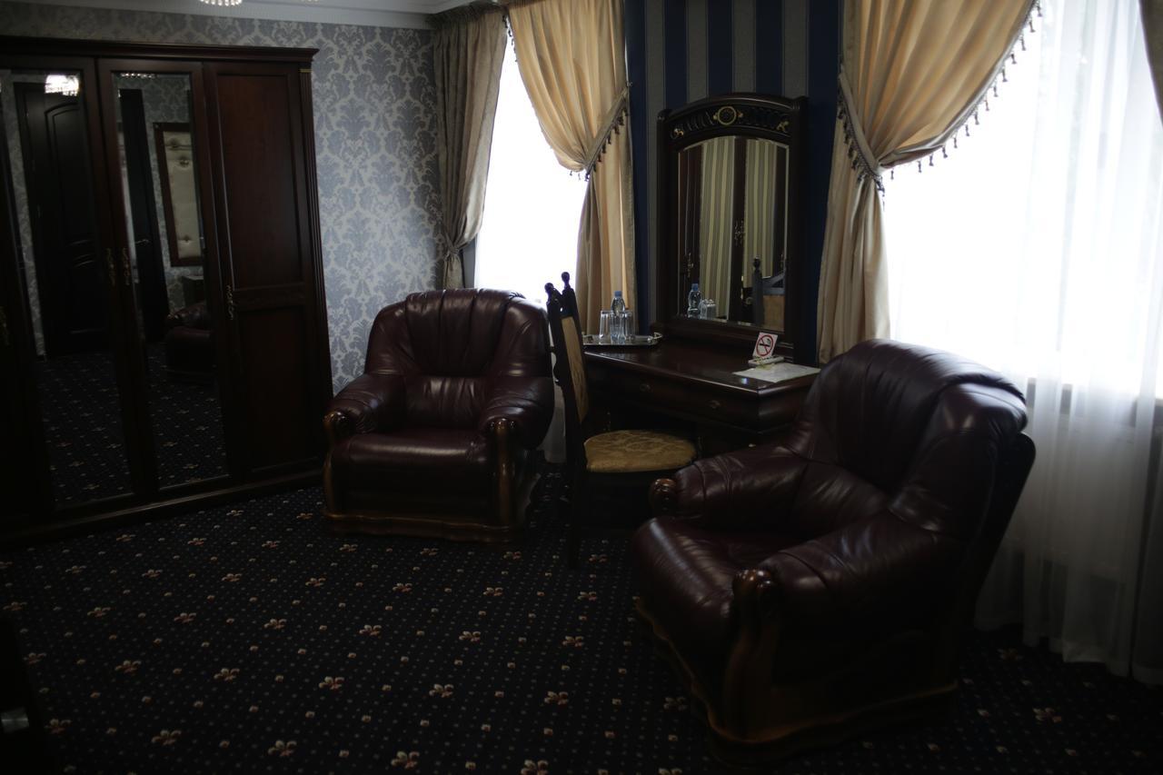 Garden Hall Ternopil Ngoại thất bức ảnh